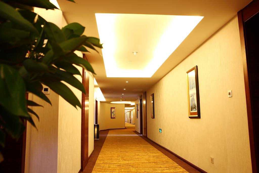 Mingcheng Times Hotel צ'נגדו מראה חיצוני תמונה