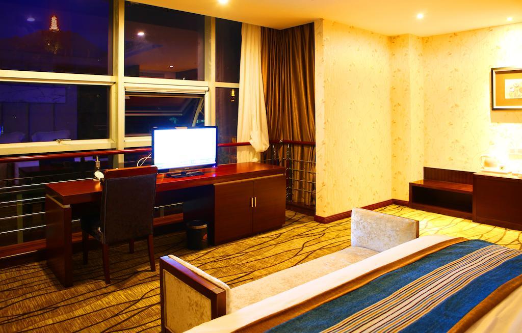 Mingcheng Times Hotel צ'נגדו חדר תמונה