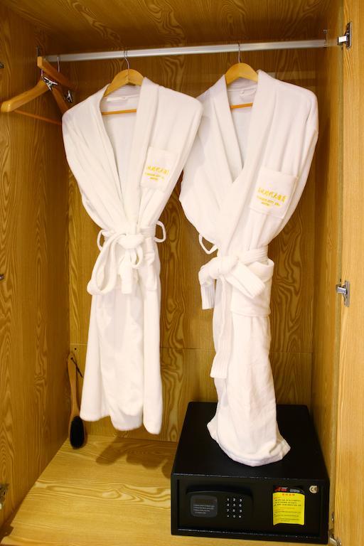 Mingcheng Times Hotel צ'נגדו מראה חיצוני תמונה