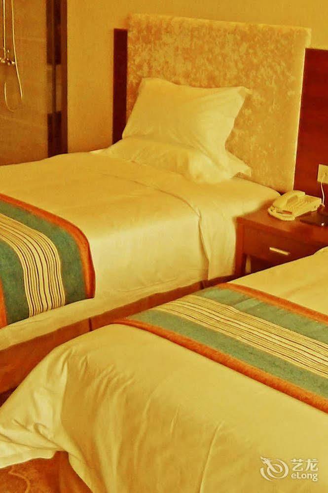 Mingcheng Times Hotel צ'נגדו מראה חיצוני תמונה